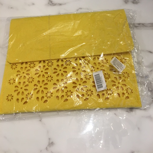 2 piece bikini - Picture 7 of 8